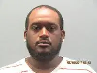 Criminal record photo of Kevin Romon Walston